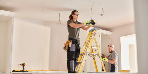 Best Affordable Emergency Electrician  in Dade City, FL